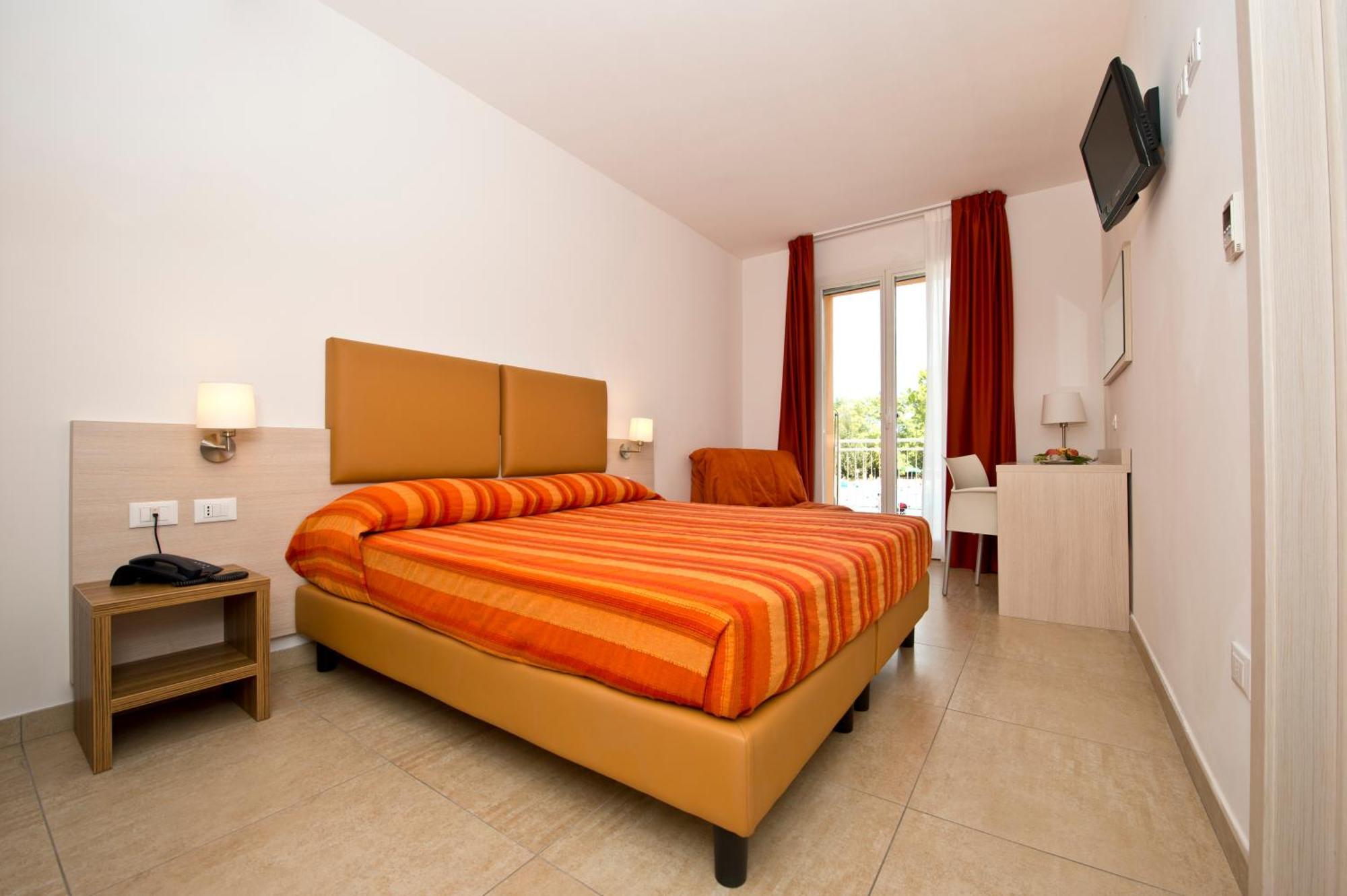 Club Village & Hotel Spiaggia Romea Lido di Volano Extérieur photo
